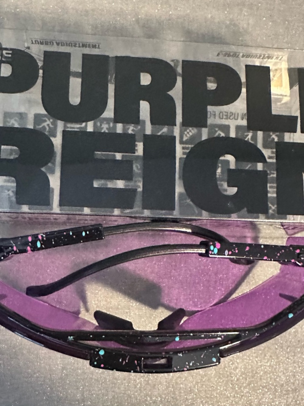 Pit Viper Purple Mirrored Sports Sunglasses - Picture 3 of 3